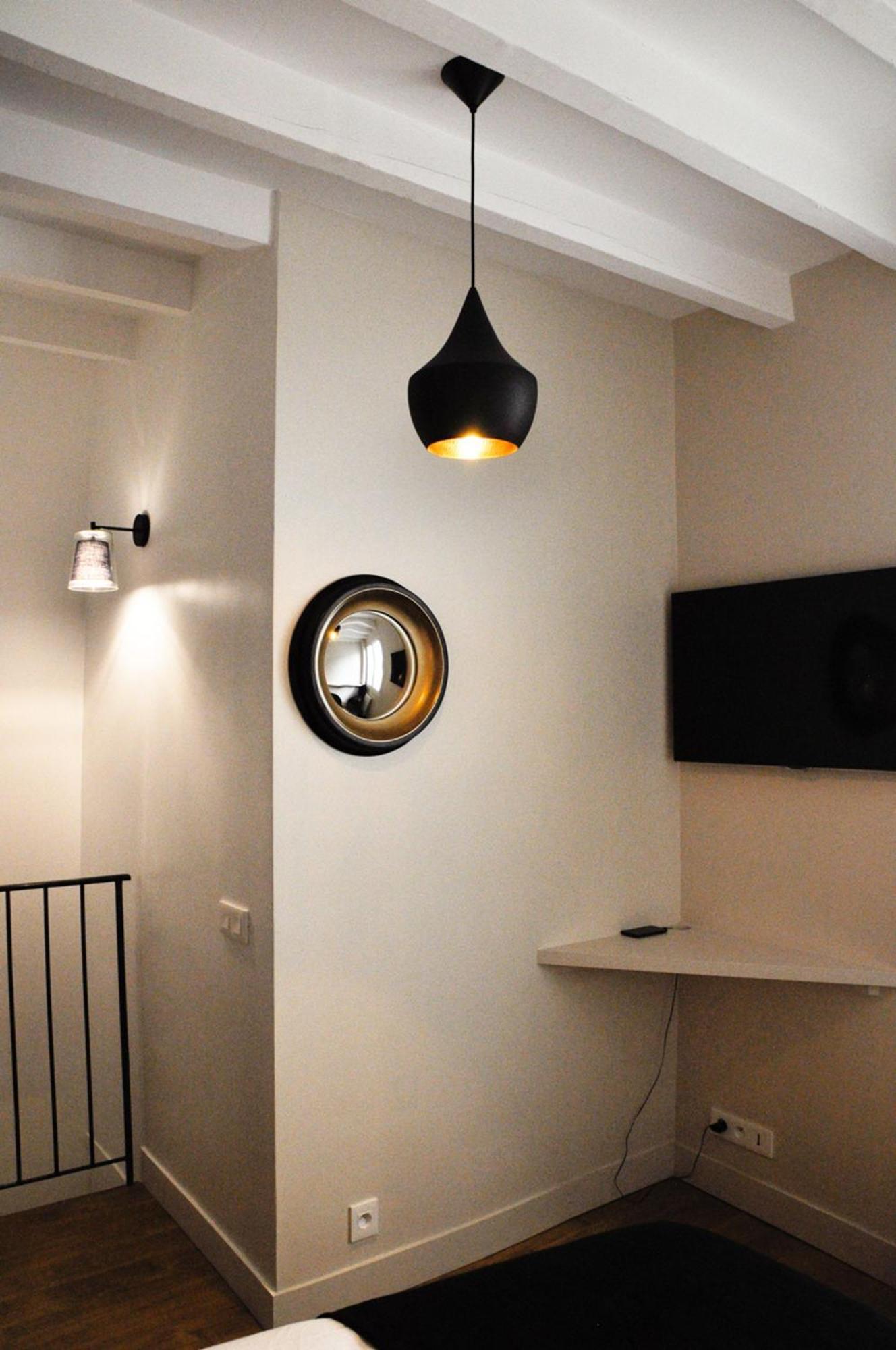 Charming Duplex In Montmartre Lägenhet Paris Exteriör bild